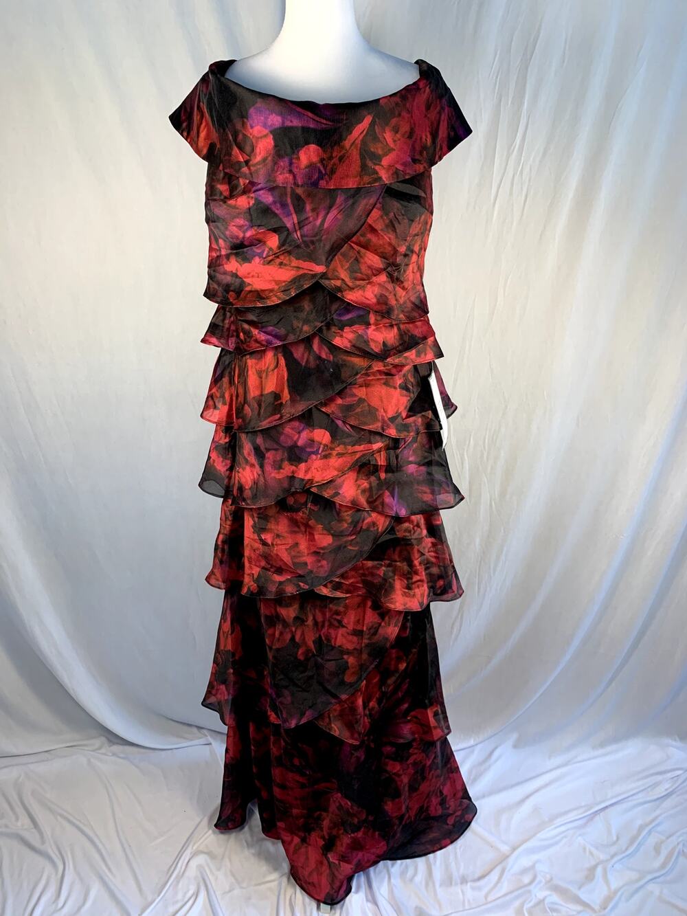 XSCAPE Women’s Printed Long Sheath Dress – Black Berry – Size 10 – NWT